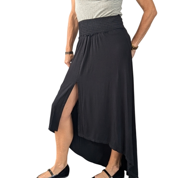 FP Beach Black Hi-Low Flare Shirred Maxi Skirt Boho Flowy Asymmetrical Size S - Picture 1 of 11